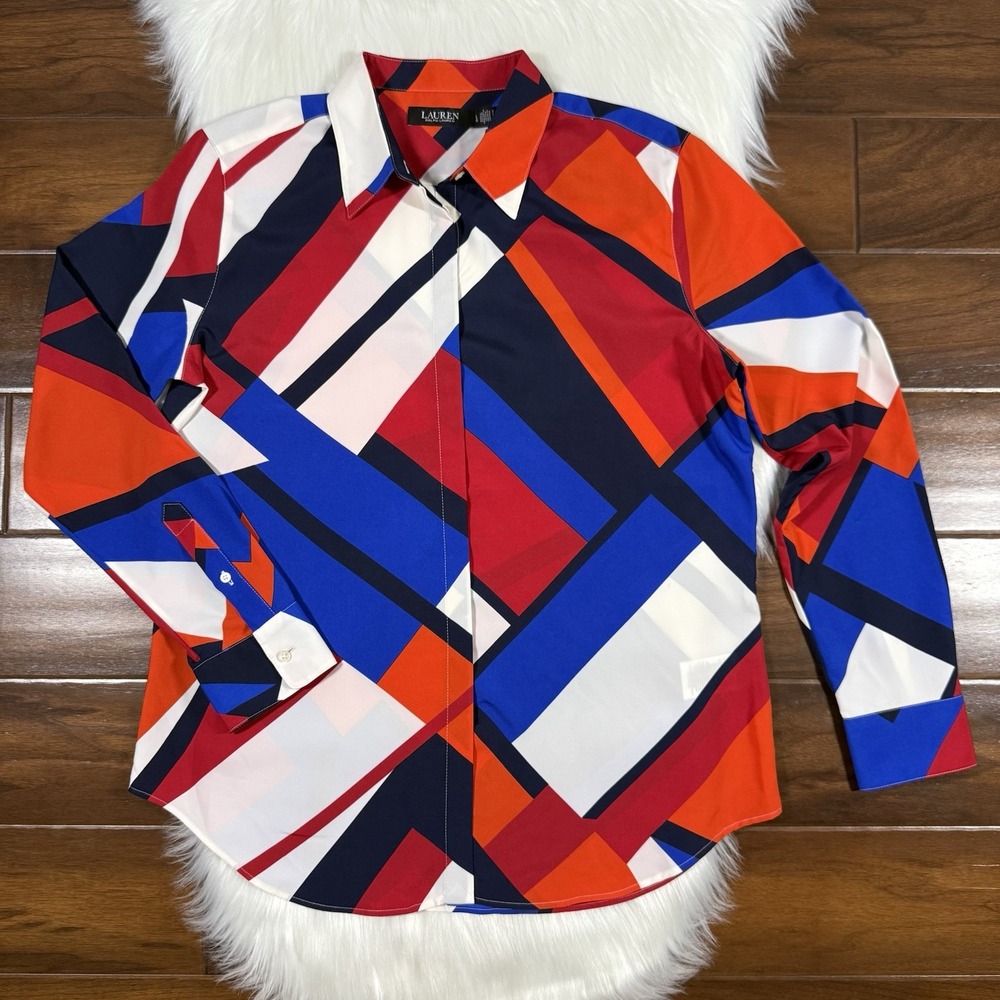 Lauren‎ Ralph Lauren Women's Size Large Classic Fit Long Sleeve Button Up Shirt